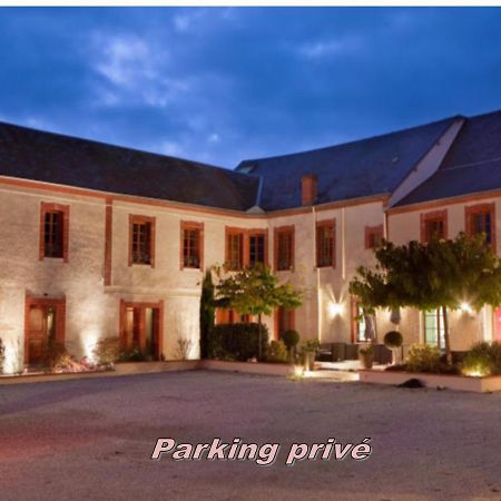 Hotel Burgevin سولي-سوغ -لواغ المظهر الخارجي الصورة